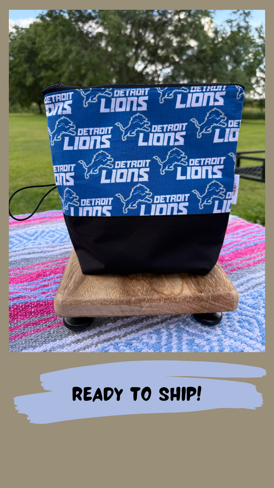 Ready to Ship - NEW bag alert! - Detroit Lions inspired Julie Bag with zipper!