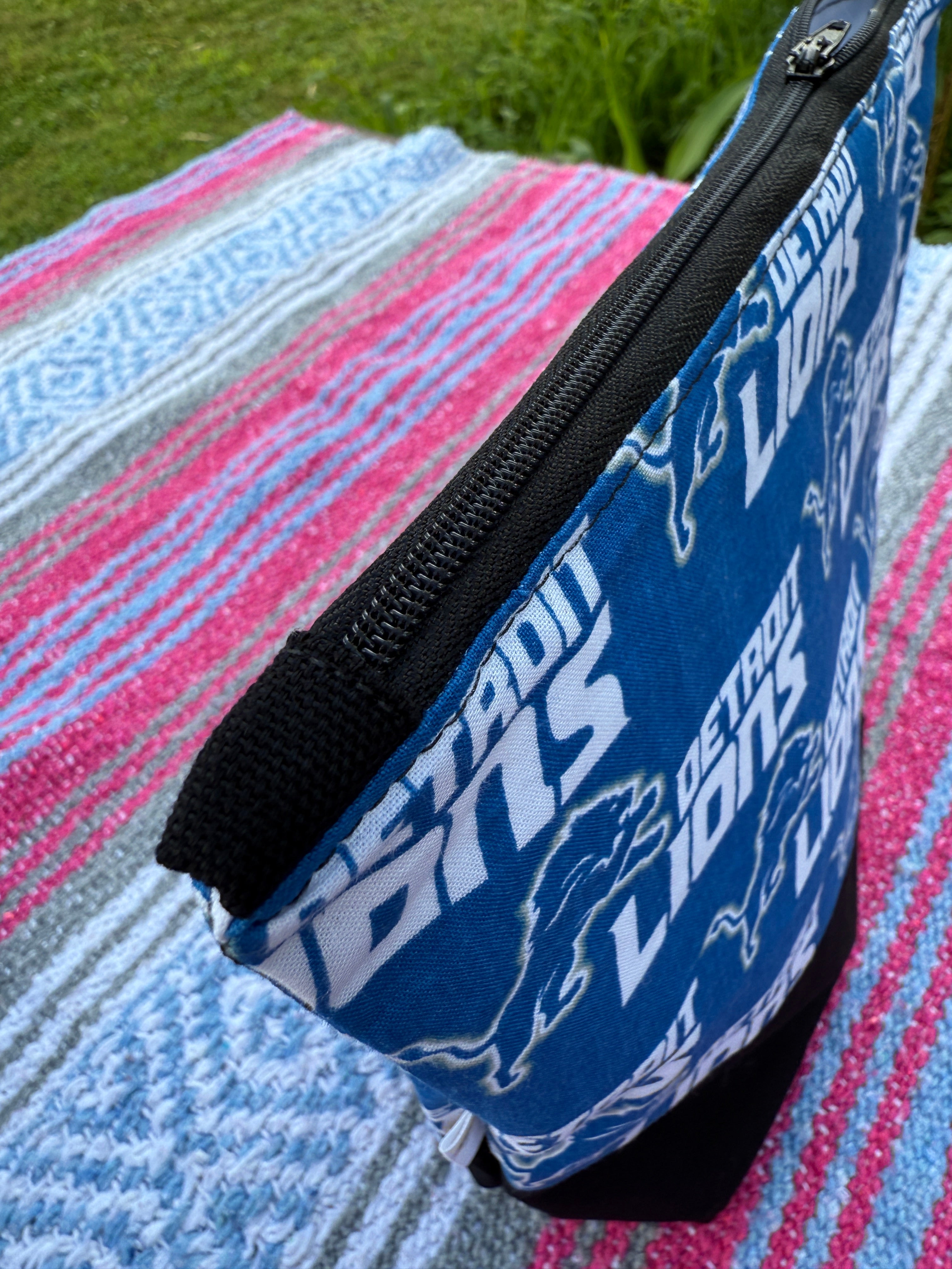 Ready to Ship - NEW bag alert! - Detroit Lions inspired Julie Bag with zipper!